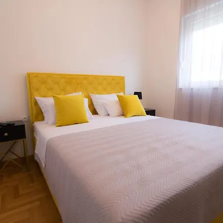 July Apartman *