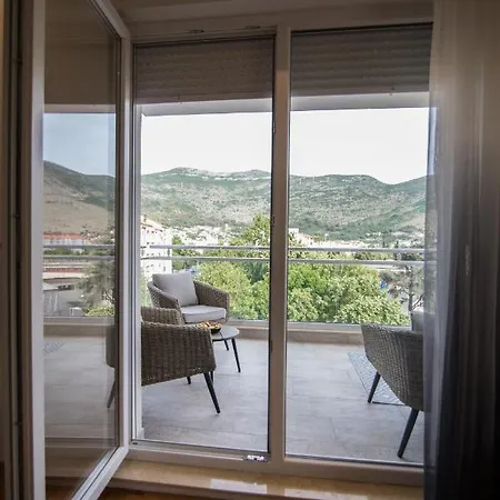 July Apartman
