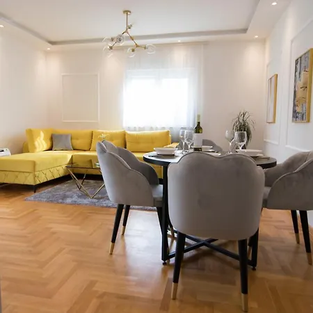 Apartment July *
