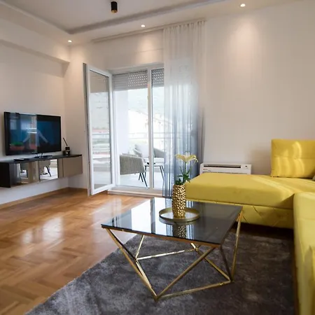 Apartman July