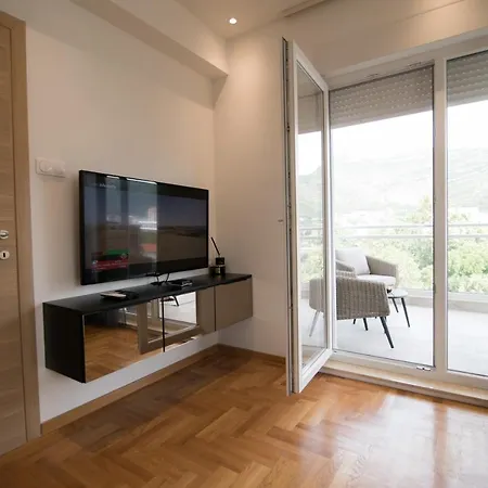 Διαμέρισμα July Τρέμπινιε